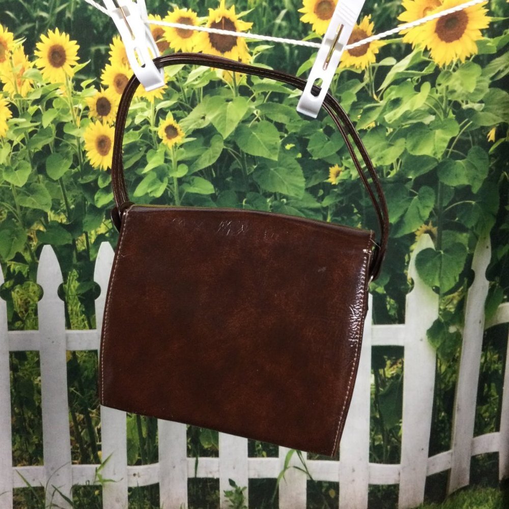 Vintage Brown Patent Handbag - Picture 9 of 11
